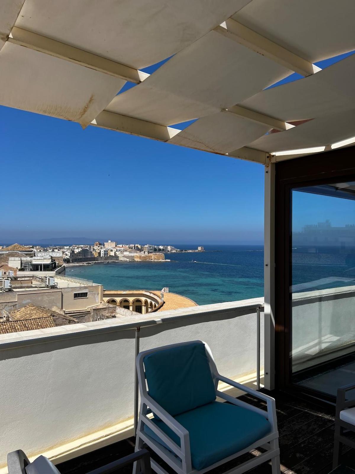 Apartmán Attico Terrammare Trapani Exteriér fotografie